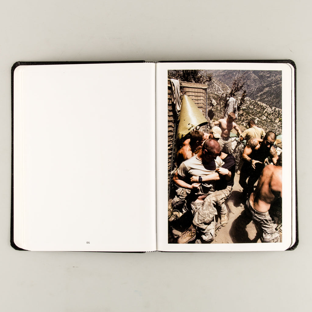 Infidel by Tim Hetherington - 9