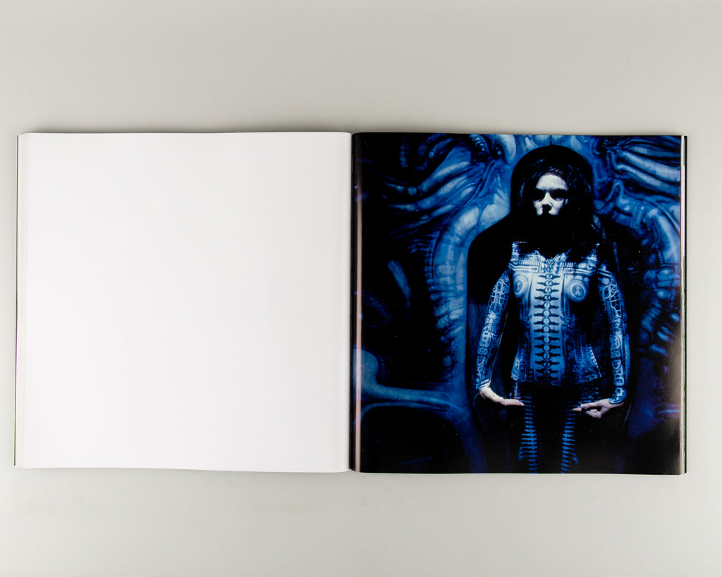 Kookoo 1981 by Chris Stein H.R Giger - 8