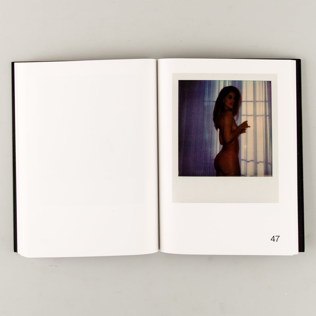 79 Polaroids by Héctor Pozuelo - 5