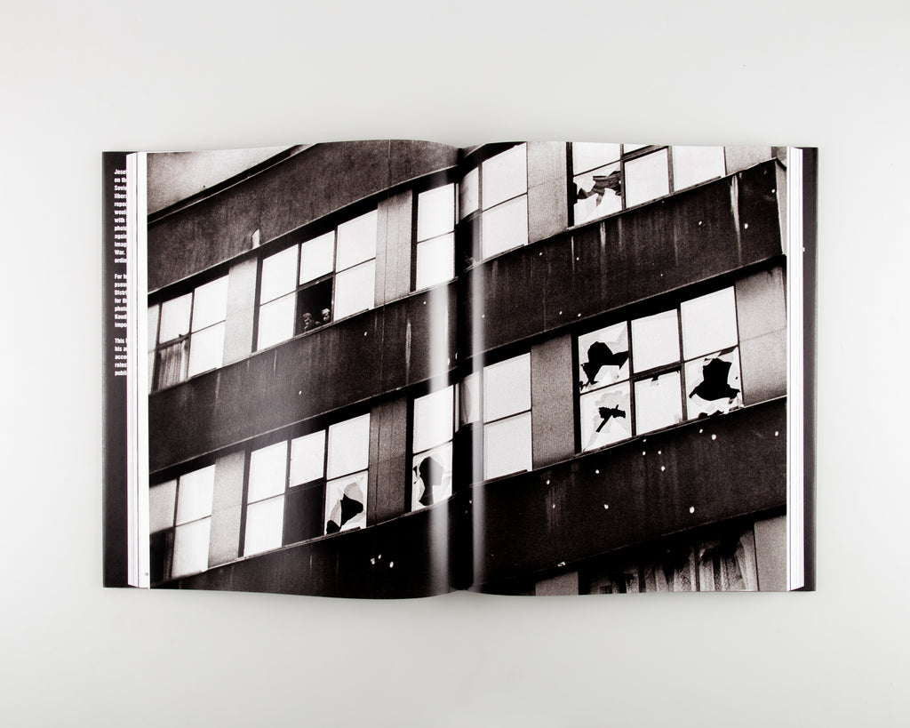 Invasion Prague 68 by Josef Koudelka - 6