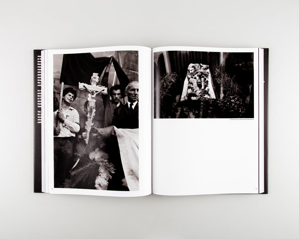 Invasion Prague 68 by Josef Koudelka - 4
