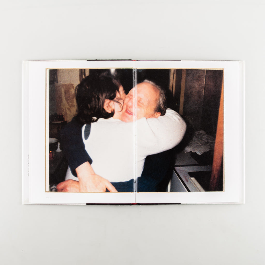 Ray's a Laugh (Errata Editions) by Richard Billingham - 4