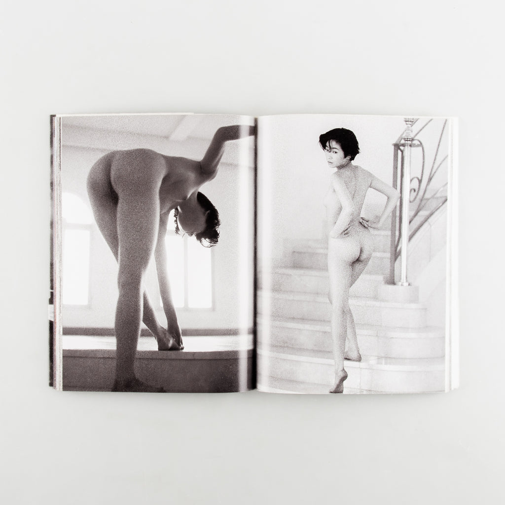Accidents Series Magazine 2 by Kishin Shinoyama - 3