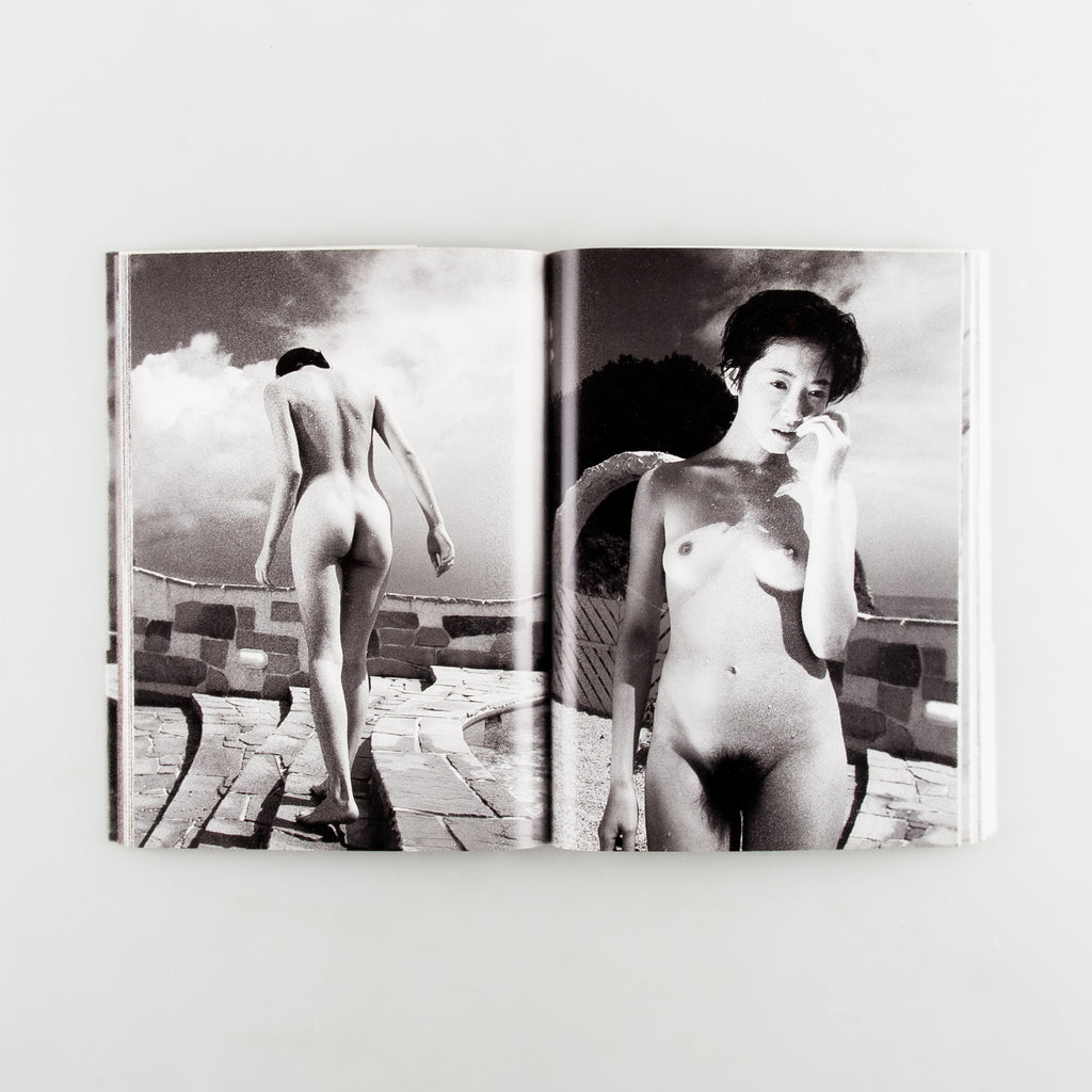 Accidents Series Magazine 2 by Kishin Shinoyama - 5