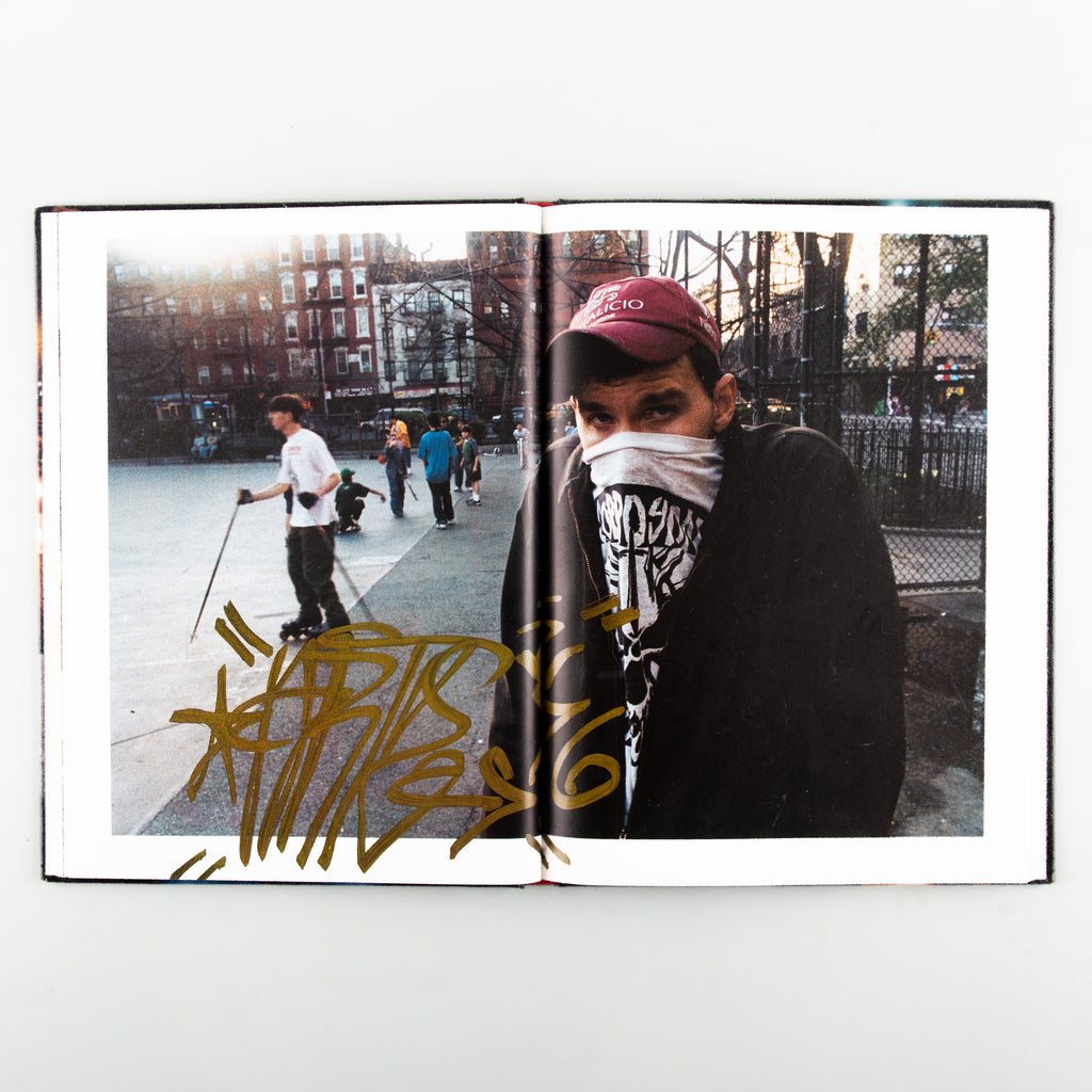 Autograf: New York City’s Graffiti Writers by Peter Sutherland - 8