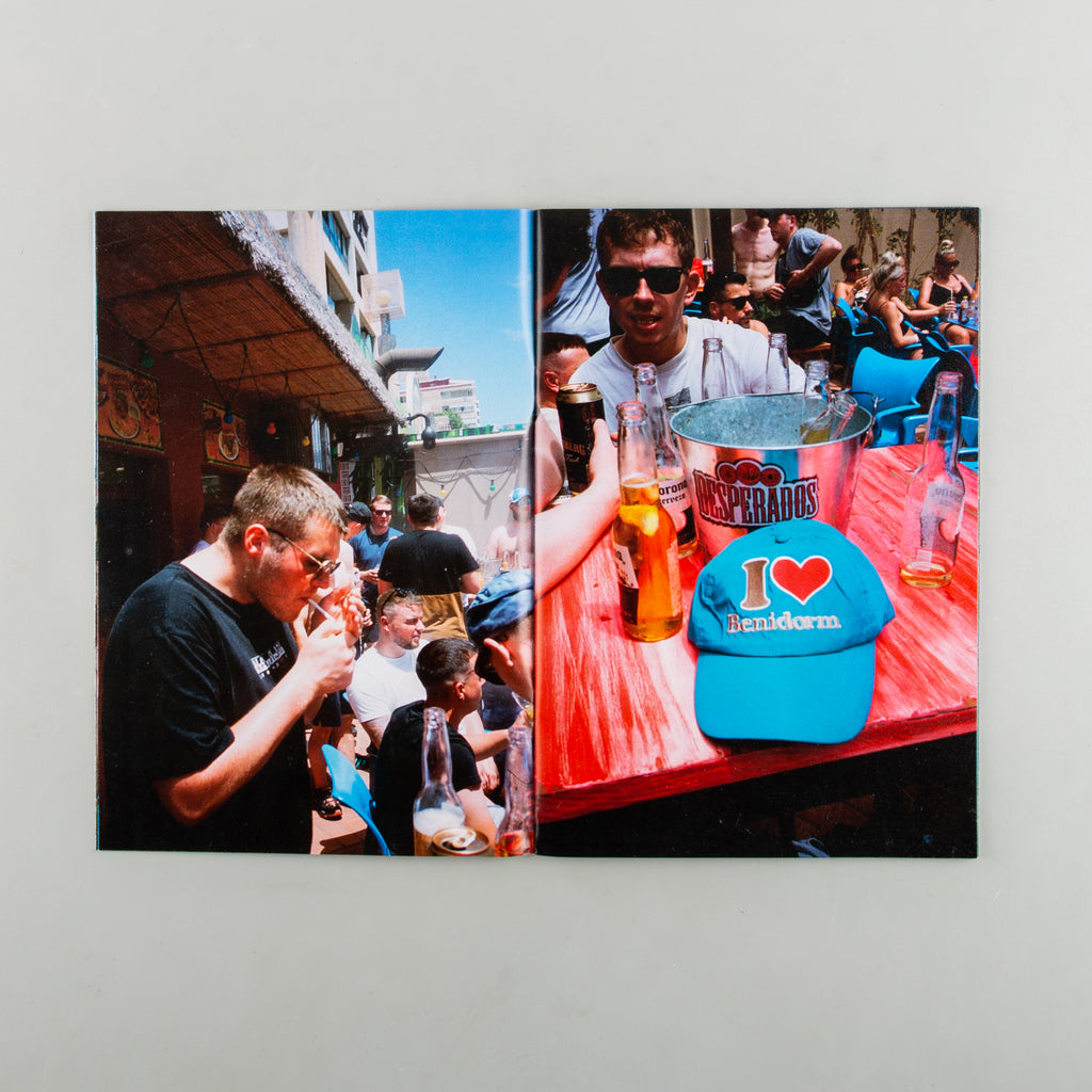 01706 Magazine 5: Benidorm Away by Oliver Jackson - 3