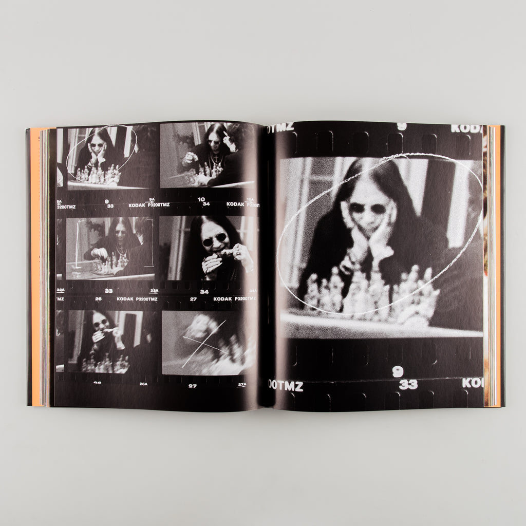 Confidential by Alison Jackson - 4