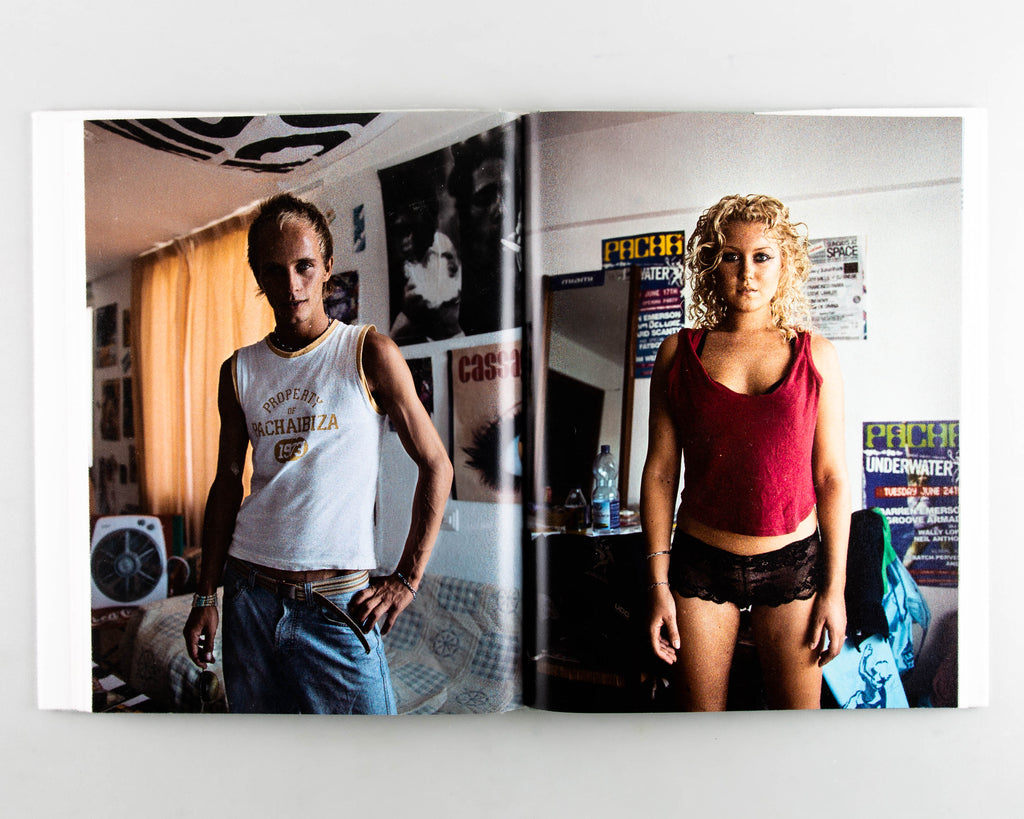 Gareth McConnell – A Photoworks Monograph by Gareth McConnell - 6