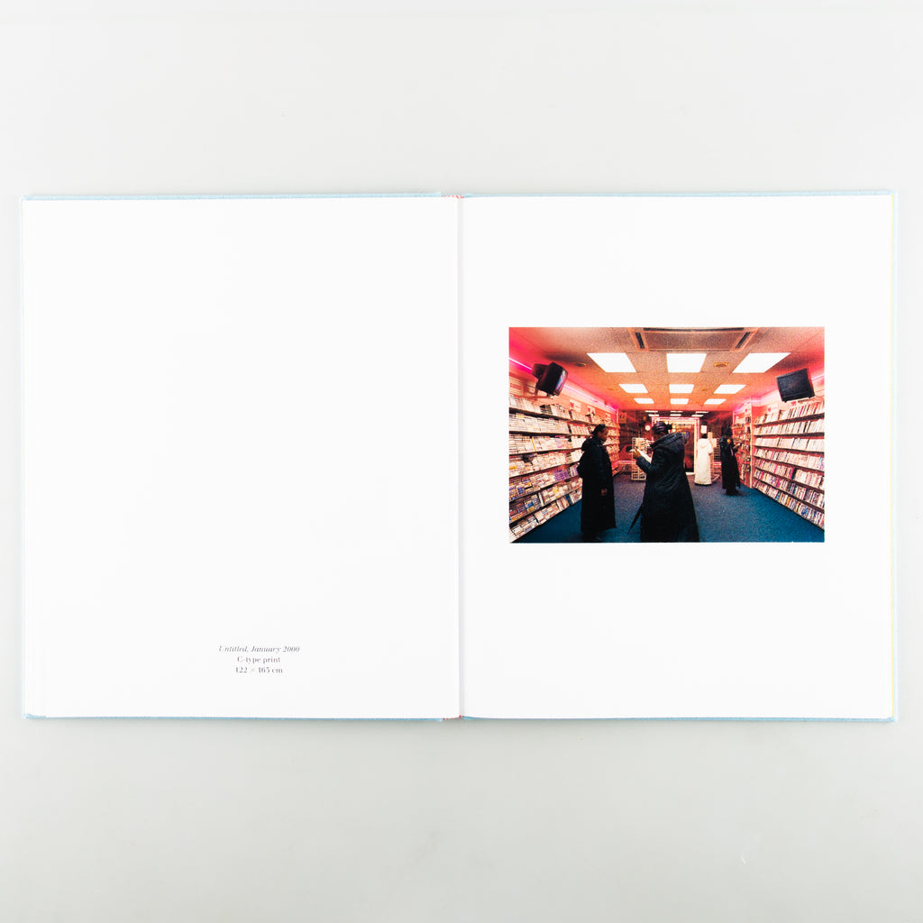 Twenty Nine Pictures by Hannah Starkey - 5