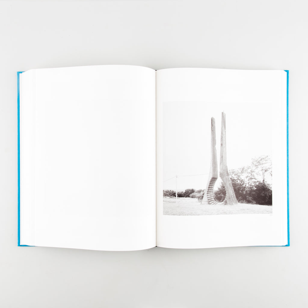 Memorials by Jan Kempenaers - 4