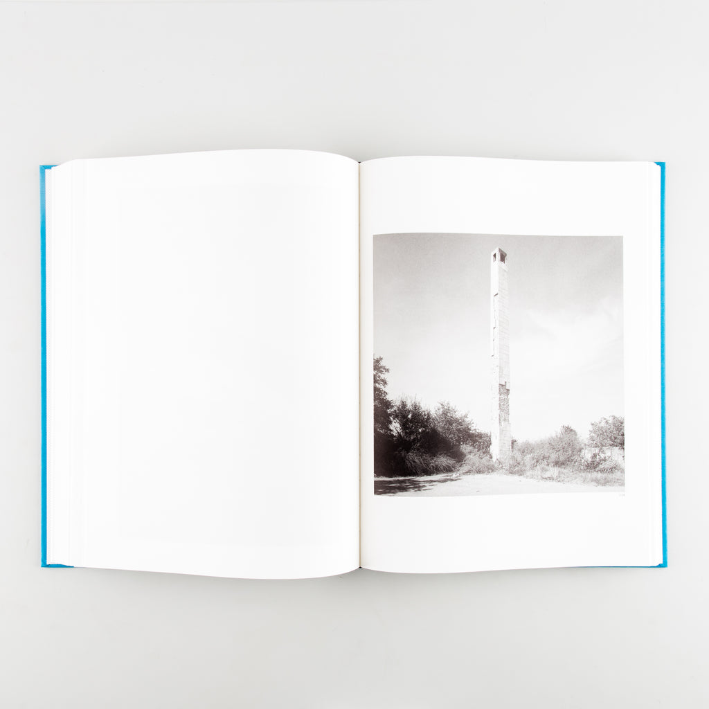 Memorials by Jan Kempenaers - 5