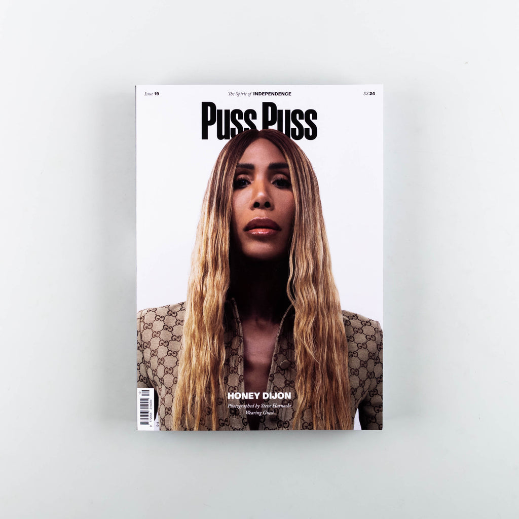 PUSS PUSS Magazine 19 - Cover