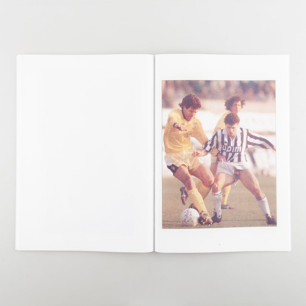 Sporty intimacy by Maurice van Es - 8