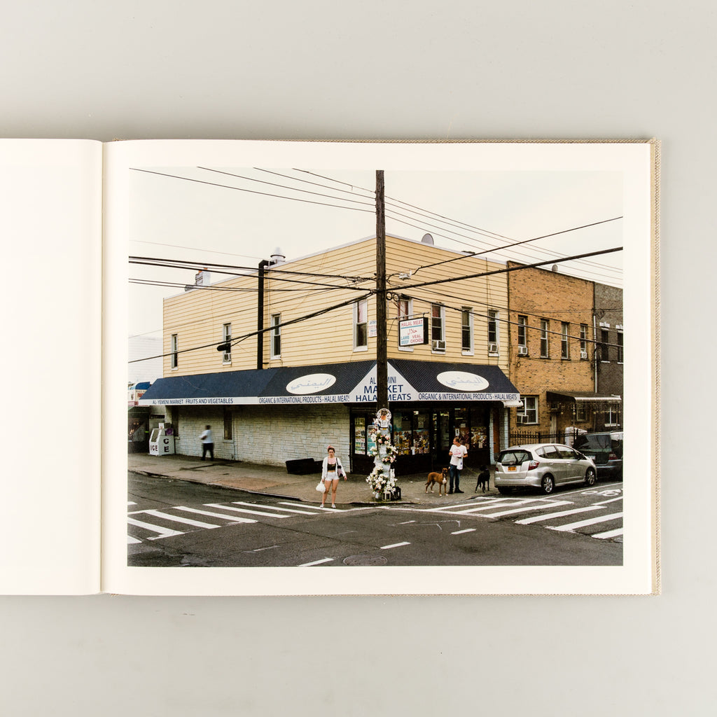 A Pound of Pictures (Signed) by Alec Soth - 11